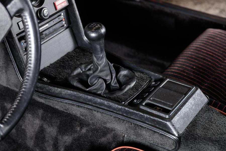  Porsche 924 Carrera GTS (937) 1982 года  (фото 24 из 30)